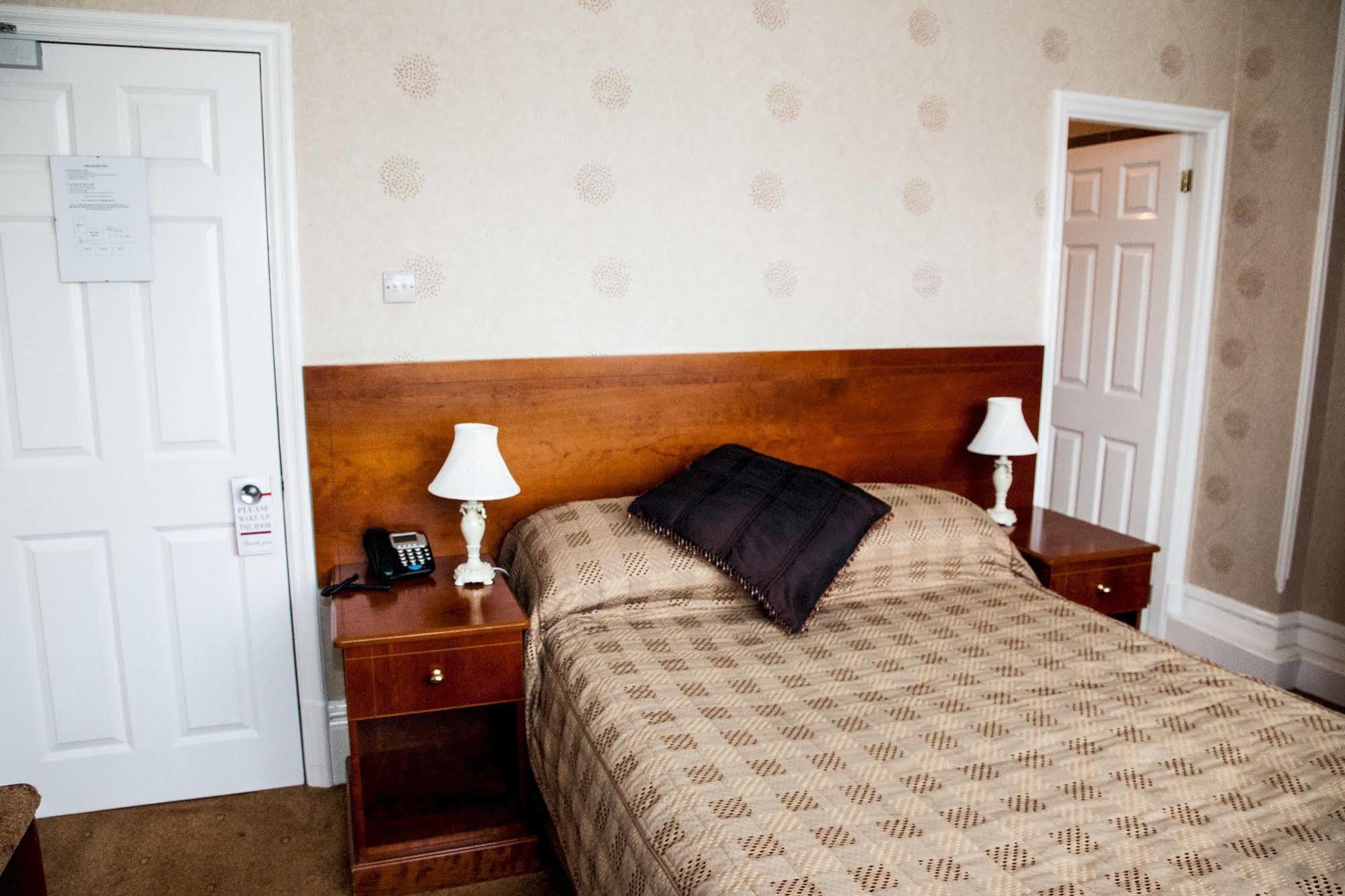 Trivelles Park Hotel Preston  Eksteriør bilde